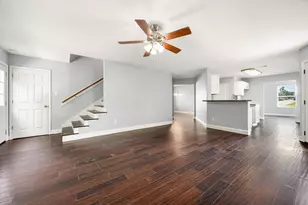 9921 Kingfisher Dr, Conroe, TX 77385 - Photo 9