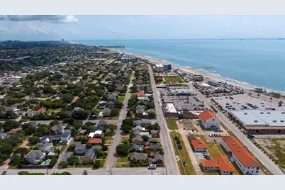 4711 Sherman Boulevard, Galveston, TX 77551 - Photo 7