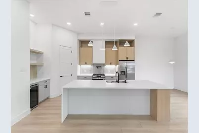 1423 E 36th Street, Houston, TX 77022 - Photo 3