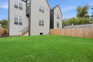 1423 E 36th St, Houston, TX 77022 - Photo 35