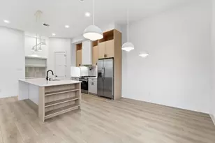 1423 E 36th St, Houston, TX 77022 - Photo 17