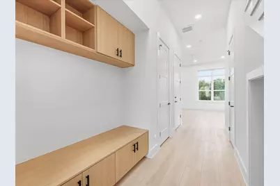 1423 E 36th Street, Houston, TX 77022 - Photo 9