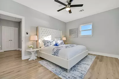 1517 Bayou Shore Drive, Galveston, TX 77551 - Photo 25