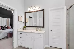 4008 Centre Glen Dr, Houston, TX 77043 - Photo 29