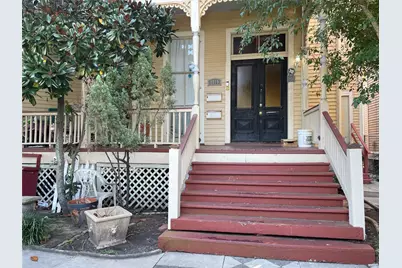 1819 Broadway Avenue J, Galveston, TX 77550 - Photo 1