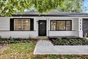 4907 Imperial St, Bellaire, TX 77401 - Photo 1
