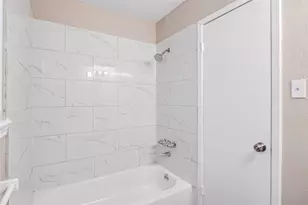 9614 Bean St, Houston, TX 77078 - Photo 13