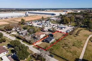 19014 Frederick Dr, Tomball, TX 77377 - Photo 1