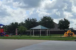 919 Yorkshire Hollow, Fresno, TX 77545 - Photo 11