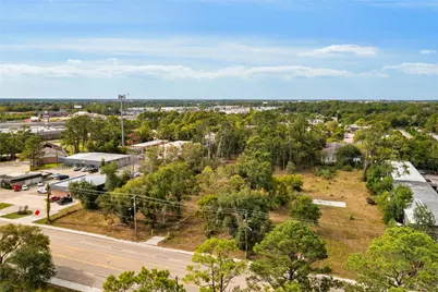 417 Fm 517 Rd E Street, Dickinson, TX 77539 - Photo 3