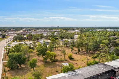 417 Fm 517 Rd E Street, Dickinson, TX 77539 - Photo 5