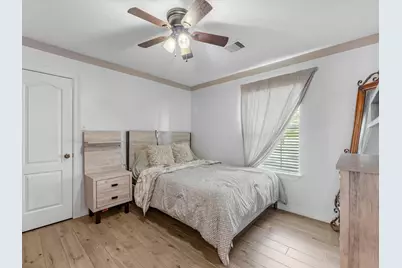 17625 Pearland Sites Road, Pearland, TX 77584 - Photo 19