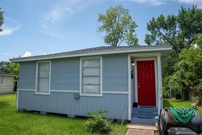 3923 Caplin Street, Houston, TX 77026 - Photo 5