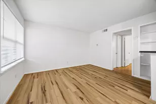 2206 Mason St, Houston, TX 77006 - Photo 3