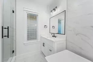 4208 Castor, Houston, TX 77022 - Photo 15