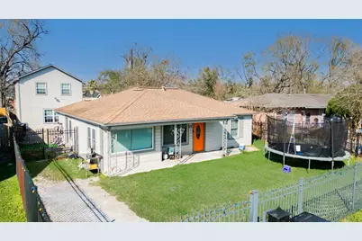 401 Cresline Street, Houston, TX 77076 - Photo 1