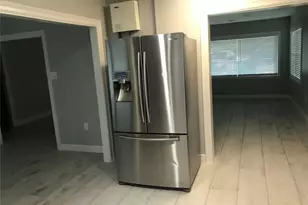 401 Cresline St, Houston, TX 77076 - Photo 9