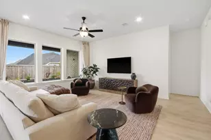 19615 Holly Pierce Dr, Cypress, TX 77433 - Photo 11