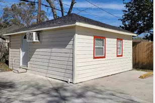 8041 Howard Dr, Houston, TX 77017 - Photo 7