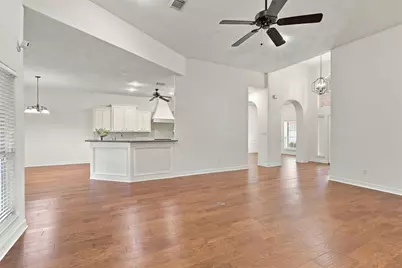 705 Fairway Oaks, Conroe, TX 77302 - Photo 17