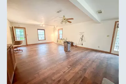 301 Azalea Street, Lake Jackson, TX 77566 - Photo 7