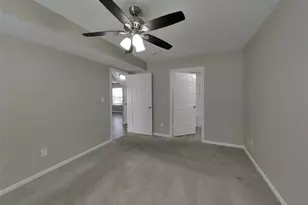 3210 Kelling St, Houston, TX 77045 - Photo 7