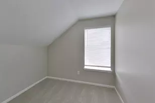 3210 Kelling St, Houston, TX 77045 - Photo 11