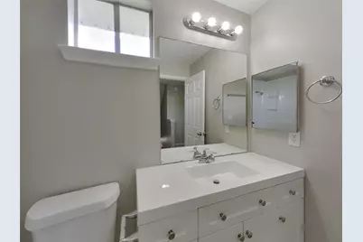 3210 Kelling Street, Houston, TX 77045 - Photo 15