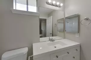 3210 Kelling St, Houston, TX 77045 - Photo 15