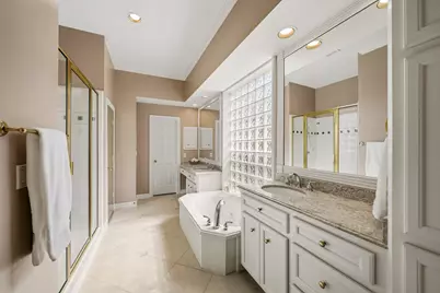 3302 Woodbrook Lane, Sugar Land, TX 77478 - Photo 23