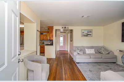 981 S Victory Drive, Houston, TX 77088 - Photo 11