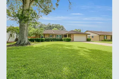 805 Bluebonnet Lane, Katy, TX 77493 - Photo 3