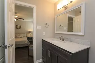 1201 McDuffie St, Houston, TX 77019 - Photo 29