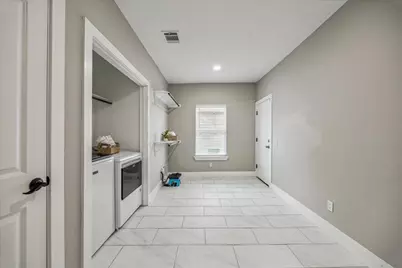 2219 McKee Street, Houston, TX 77009 - Photo 27