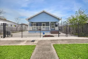 2219 McKee St, Houston, TX 77009 - Photo 35