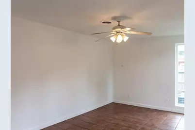 5311 Perry Avenue, Galveston, TX 77551 - Photo 13