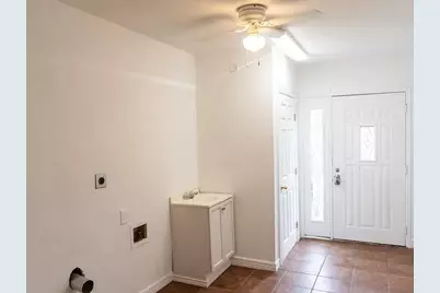 5311 Perry Avenue, Galveston, TX 77551 - Photo 3