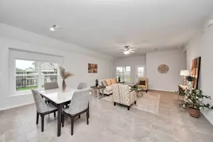 101 Bayou Bend Court, Angleton, TX 77515 - Photo 11