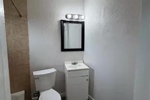 4811 Oakland St, Houston, TX 77023 - Photo 11