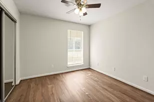 1426 Ashwood Dr, Sugar Land, TX 77498 - Photo 11