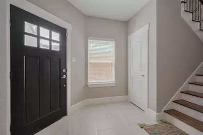 2604 Bevis Street #E, Houston, TX 77008 - Photo 7
