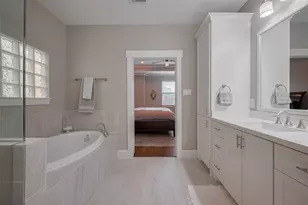 2604 Bevis St, Houston, TX 77008 - Photo 43