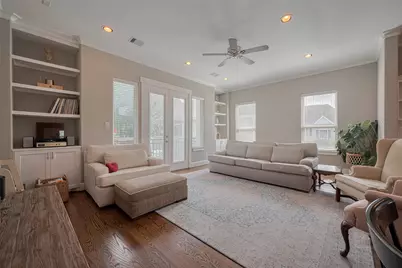 2604 Bevis Street #E, Houston, TX 77008 - Photo 25