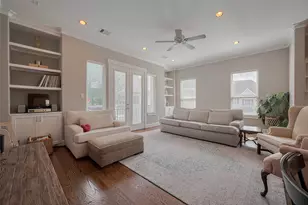 2604 Bevis St, Houston, TX 77008 - Photo 25