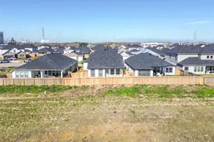 2110 Sanders Brook Dr, Baytown, TX 77521 - Photo 25