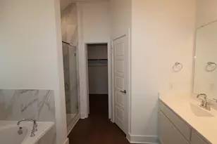 14117 Baikal Mnr Dr, Santa Fe, TX 77510 - Photo 9