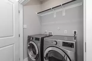 756 W Donovan St, Houston, TX 77091 - Photo 29