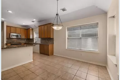 78 E Hobbit Glen Drive, Conroe, TX 77384 - Photo 15