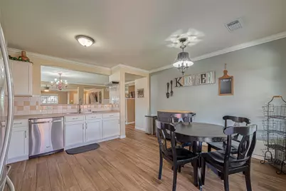 10106 Hollyvine Lane, Houston, TX 77089 - Photo 15