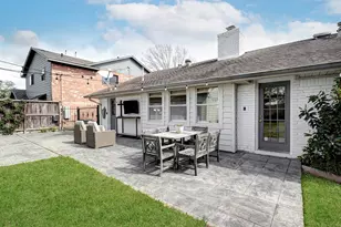 3018 Ann Arbor Dr, Houston, TX 77063 - Photo 23